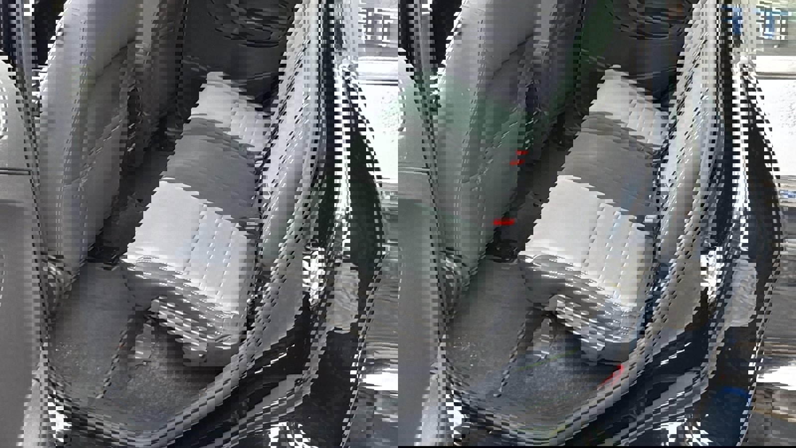 Used 2017 Ford Escape S FWD image 22