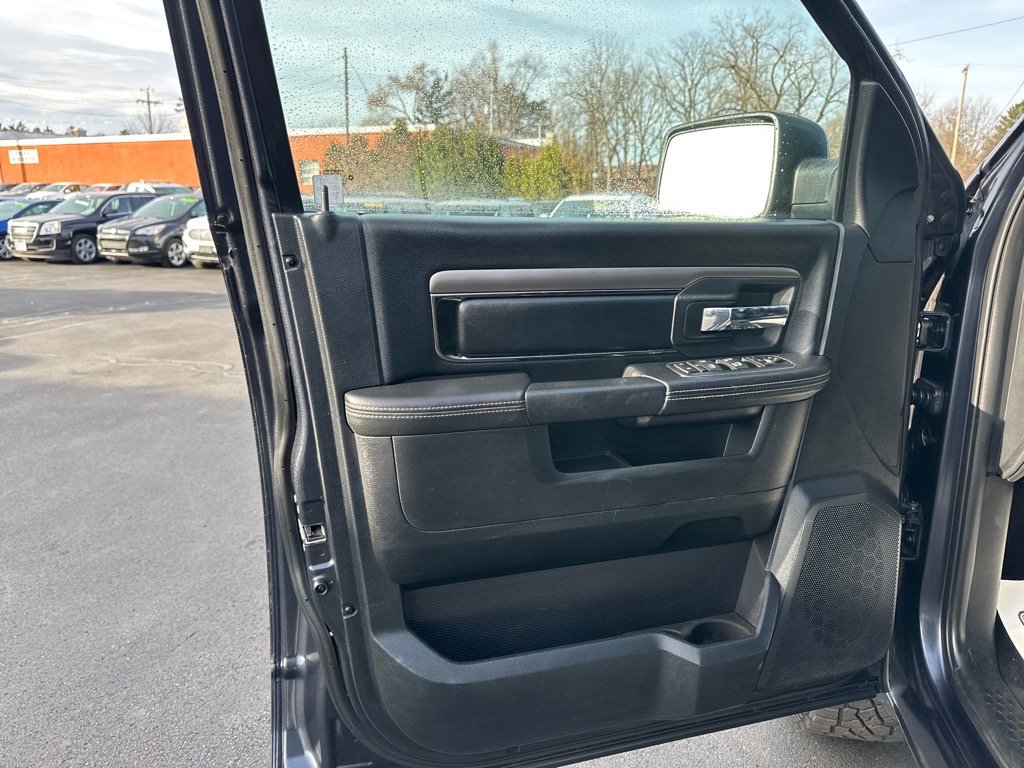 Used 2016 RAM 1500 Sport w/ Convenience Group AWD/4WD image 16