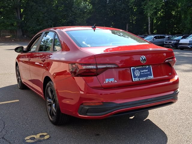 Used 2023 Volkswagen Jetta SE w/ Panoramic Sunroof Package FWD image 8