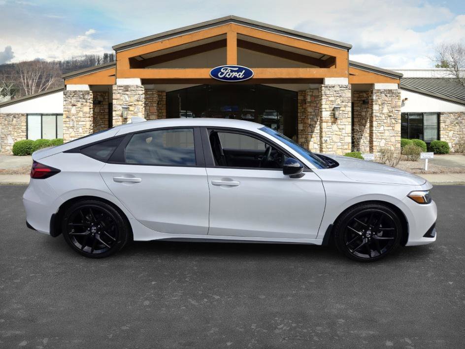 Used 2024 Honda Civic Sport image 4