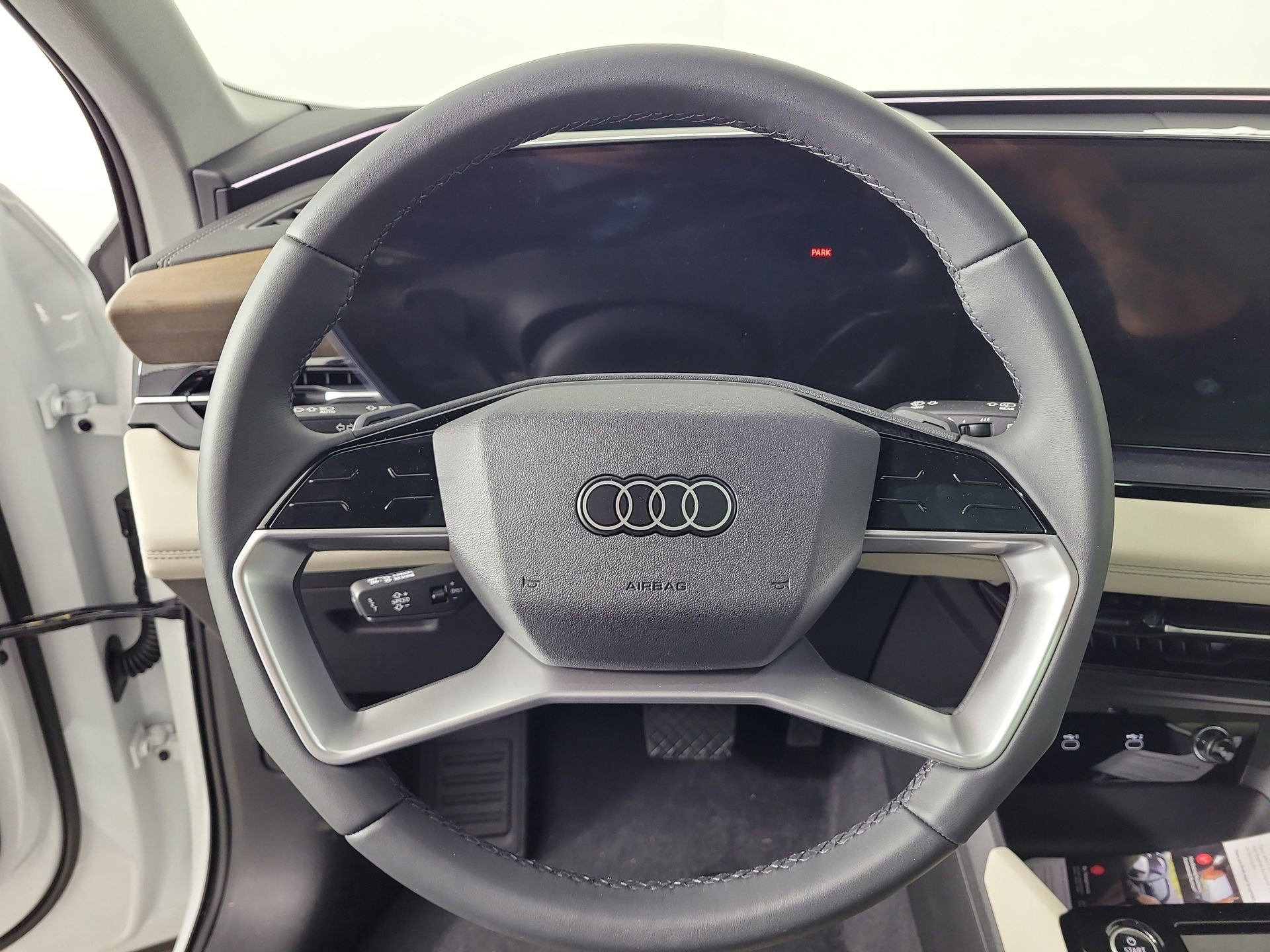 New 2025 Audi Q6 e-tron Premium Plus image 23