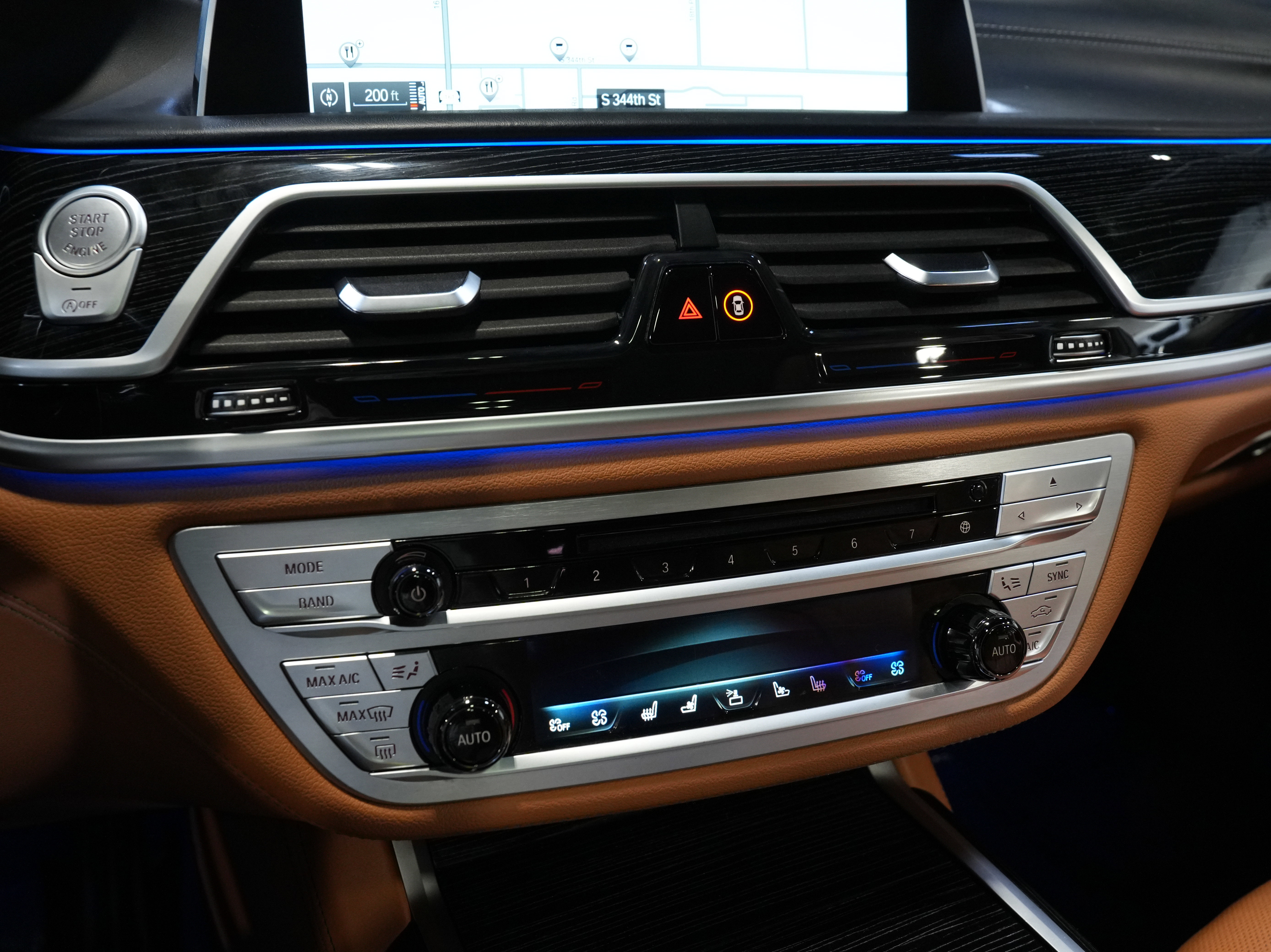 Used 2020 BMW 750i xDrive image 47