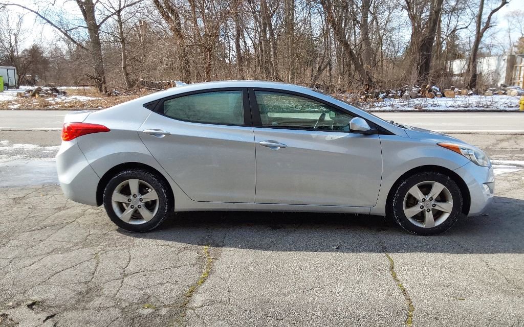 Used 2012 Hyundai Elantra GLS w/ Preferred Pkg 3 image 4