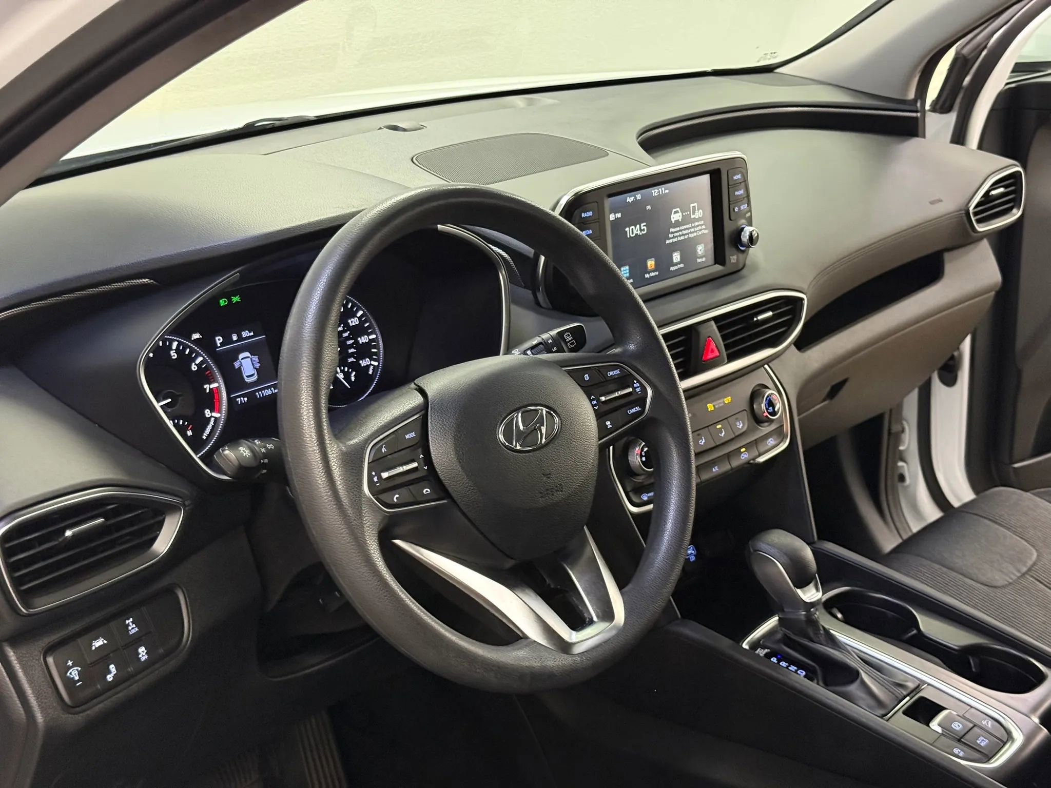 Used 2019 Hyundai Santa Fe SE AWD/4WD image 13
