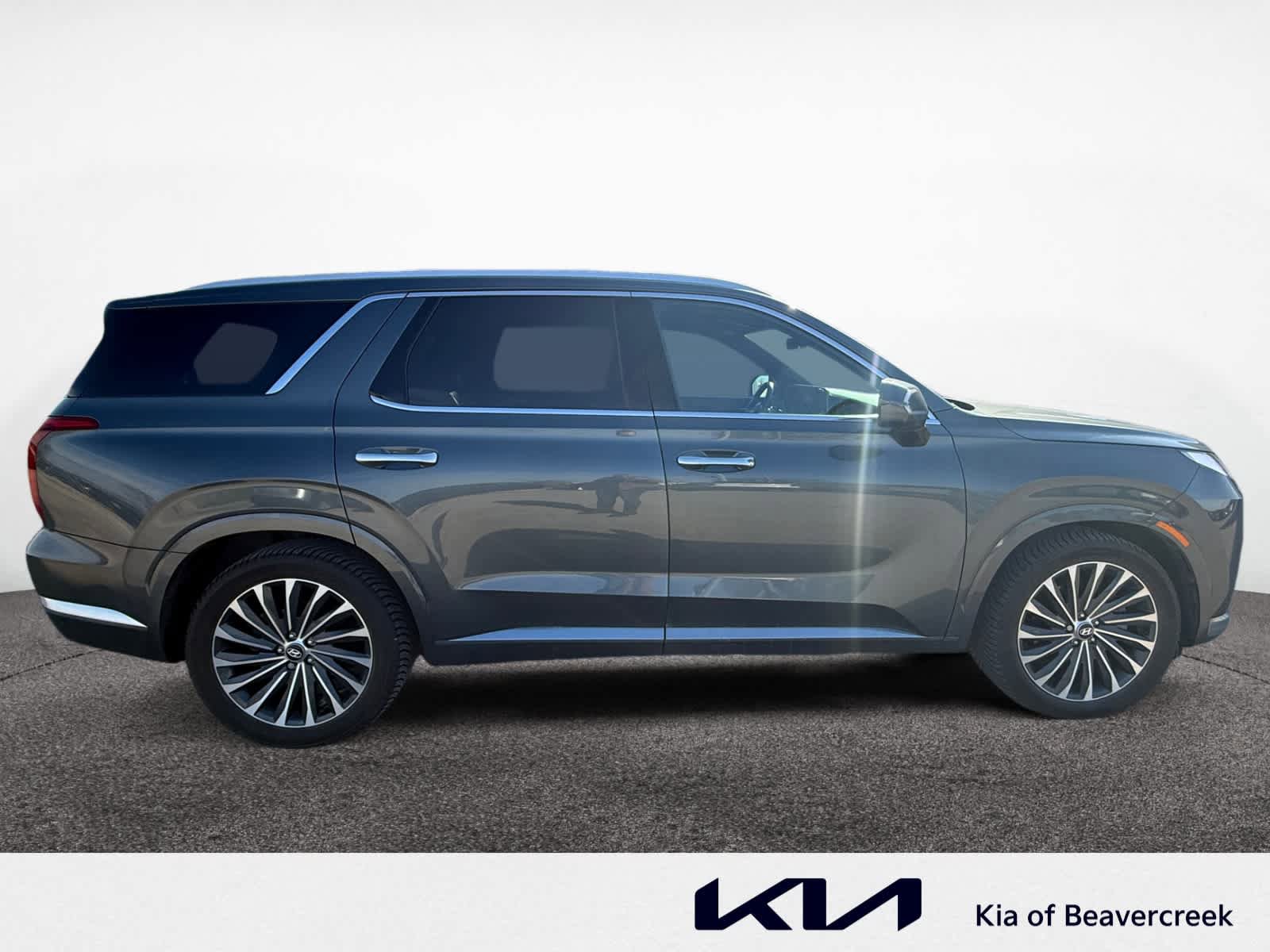 Used 2023 Hyundai Palisade Calligraphy AWD/4WD image 6