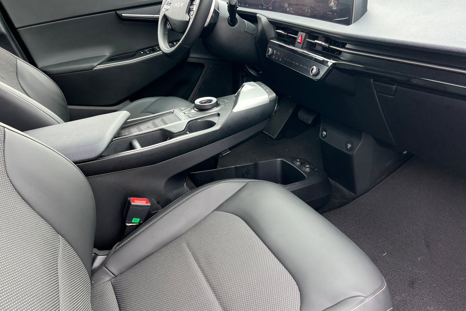 Certified 2024 Kia EV6 Light image 20