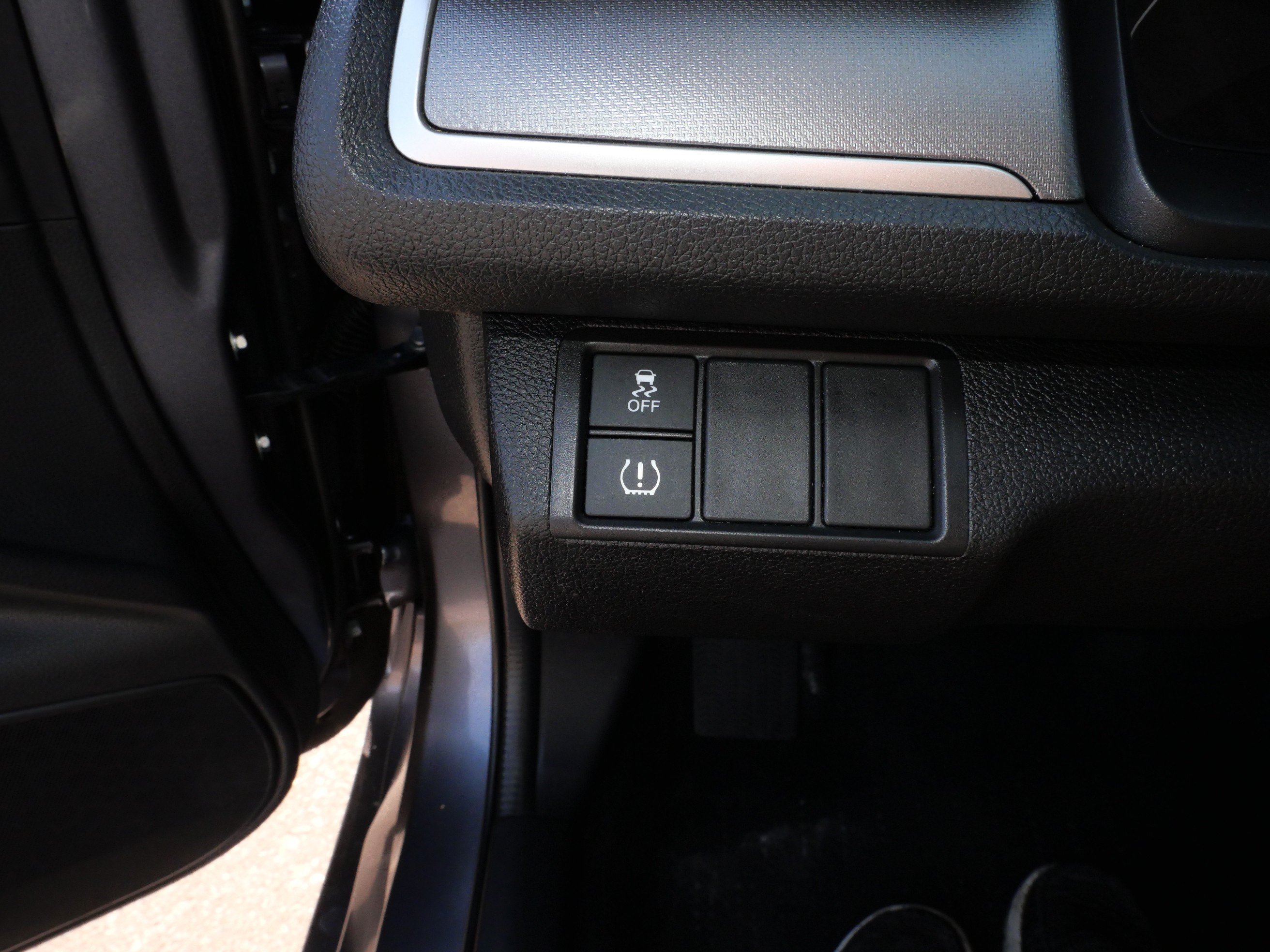 Certified 2017 Honda Civic LX-P image 28