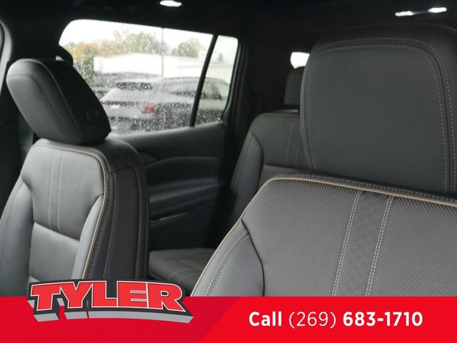 New 2026 Chevrolet Traverse High Country image 39