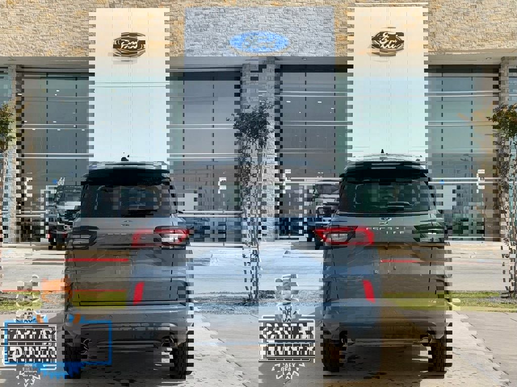 Used 2023 Ford Escape ST-Line w/ Tech Pack #1 image 23