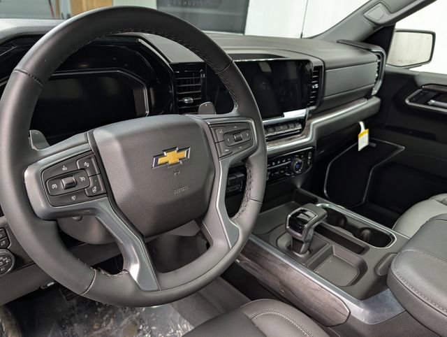 New 2026 Chevrolet Silverado 1500 LTZ w/ Technology Package image 18