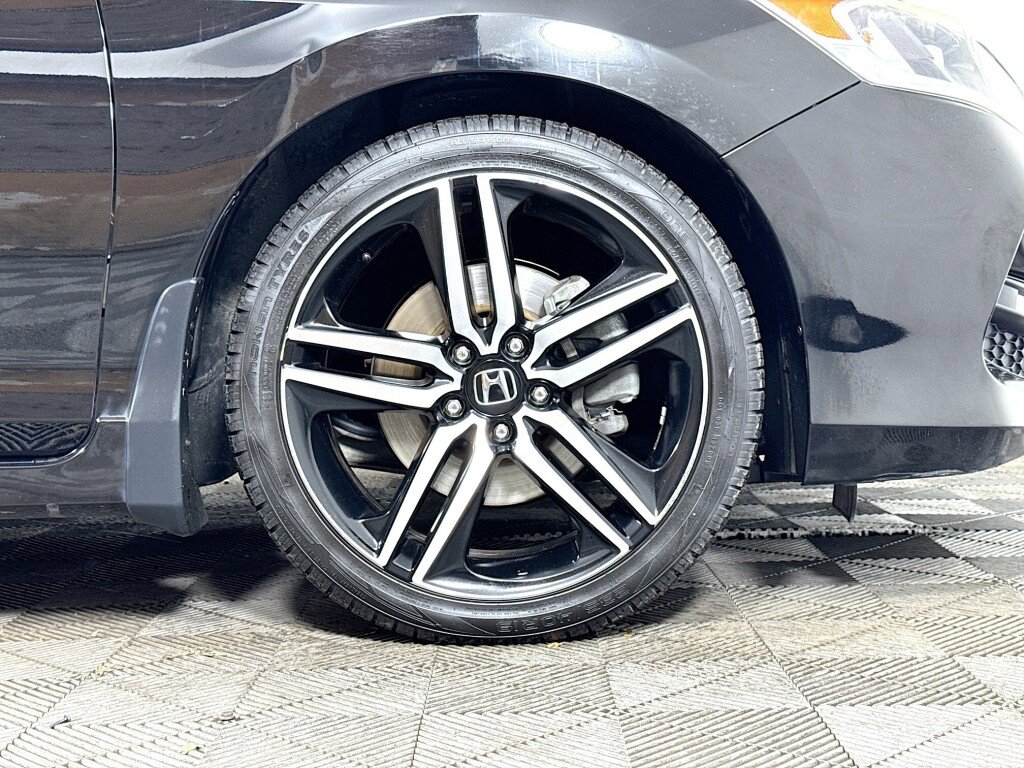 Used 2016 Honda Accord Sport image 37