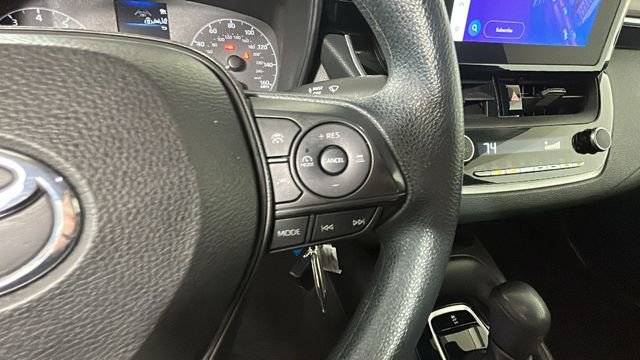 Used 2023 Toyota Corolla LE FWD image 17
