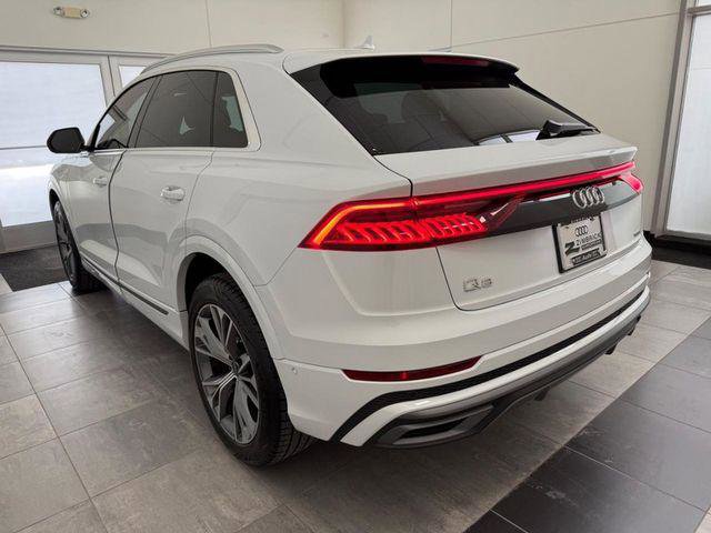 Certified 2023 Audi Q8 Premium Plus AWD/4WD image 4
