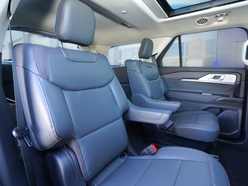 New 2026 Ford Explorer Active image 20