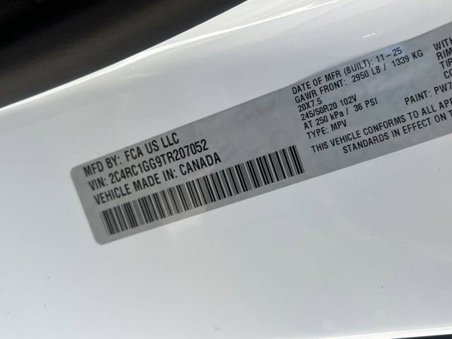 New 2026 Chrysler Pacifica Limited image 32