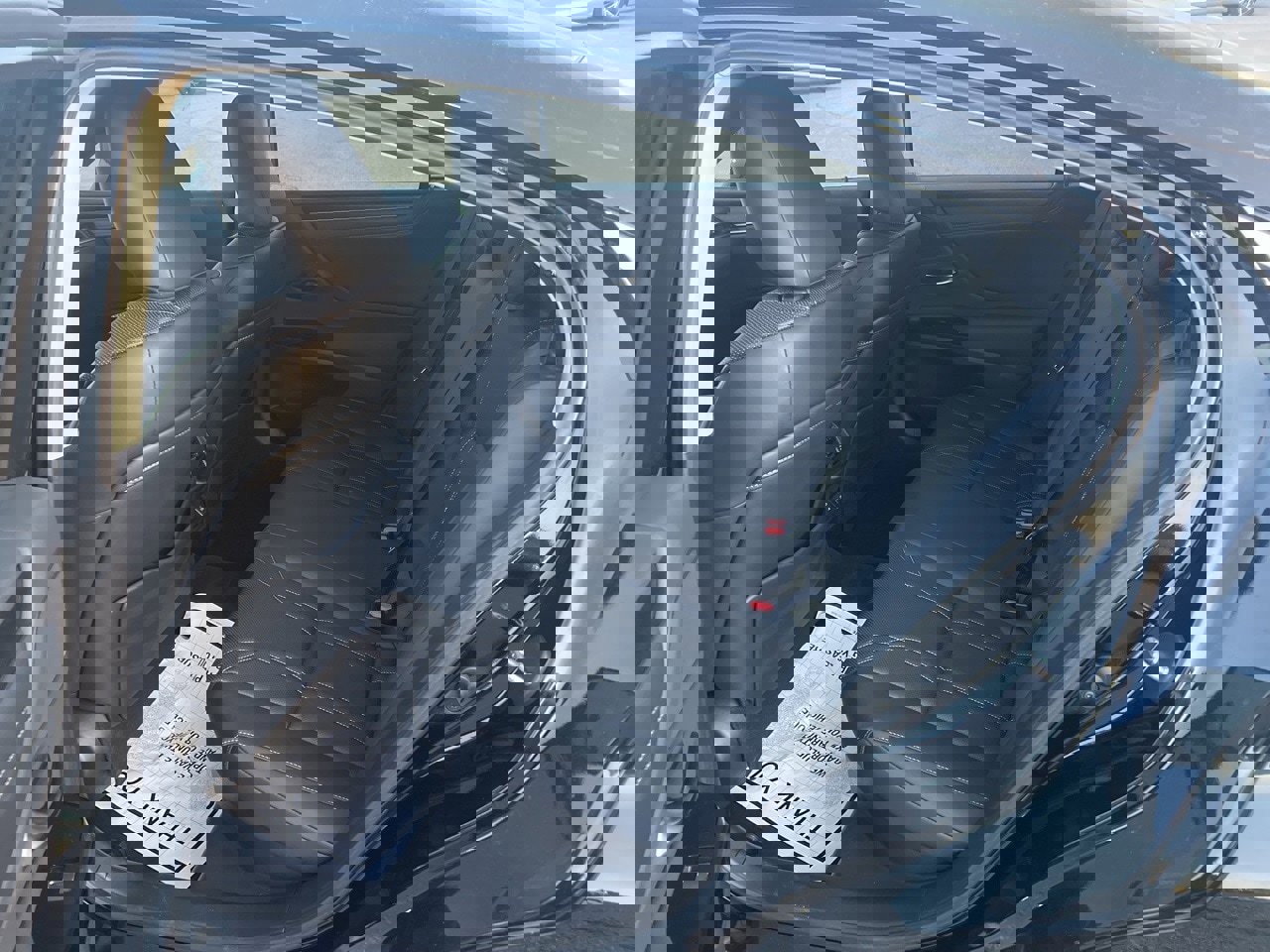 Used 2024 Lexus ES 300h w/ Luxury Package image 12