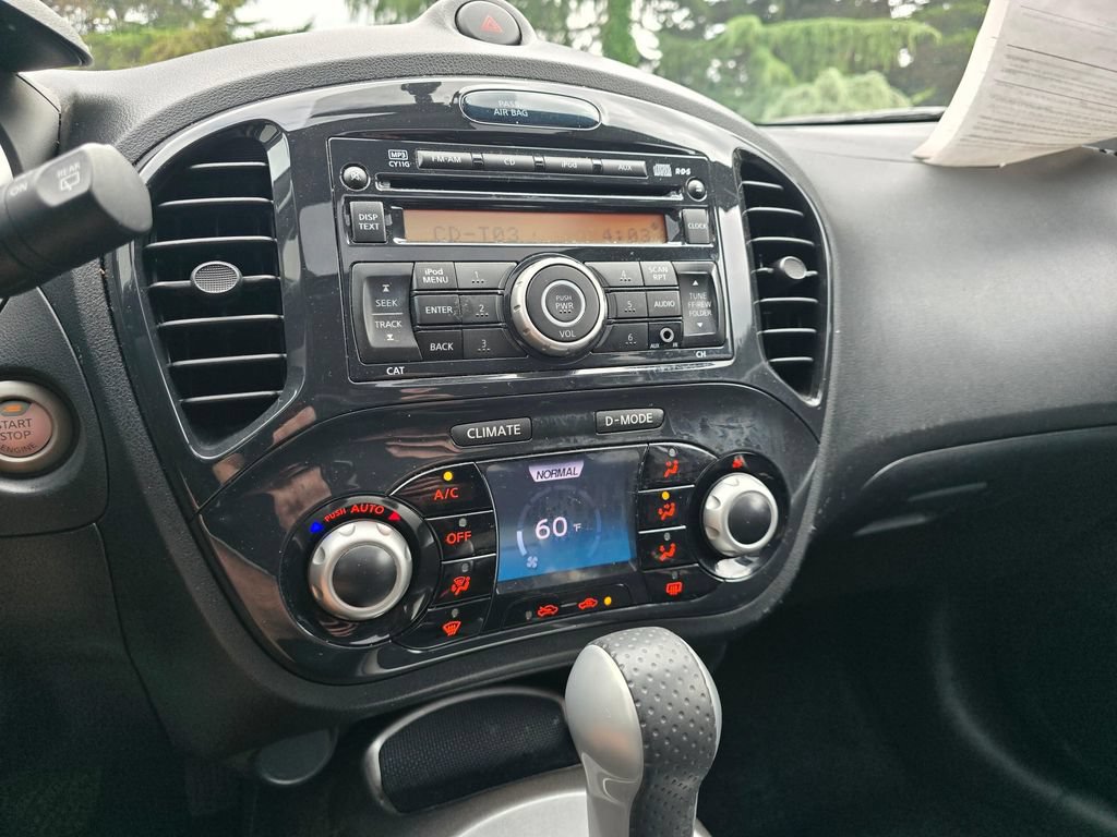 Used 2013 Nissan Juke SV AWD/4WD image 19