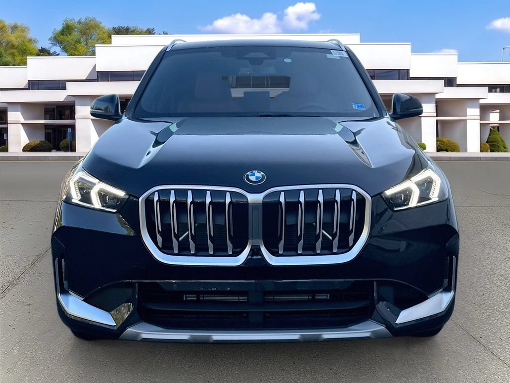 New 2027 BMW X1 xDrive28i AWD/4WD image 2