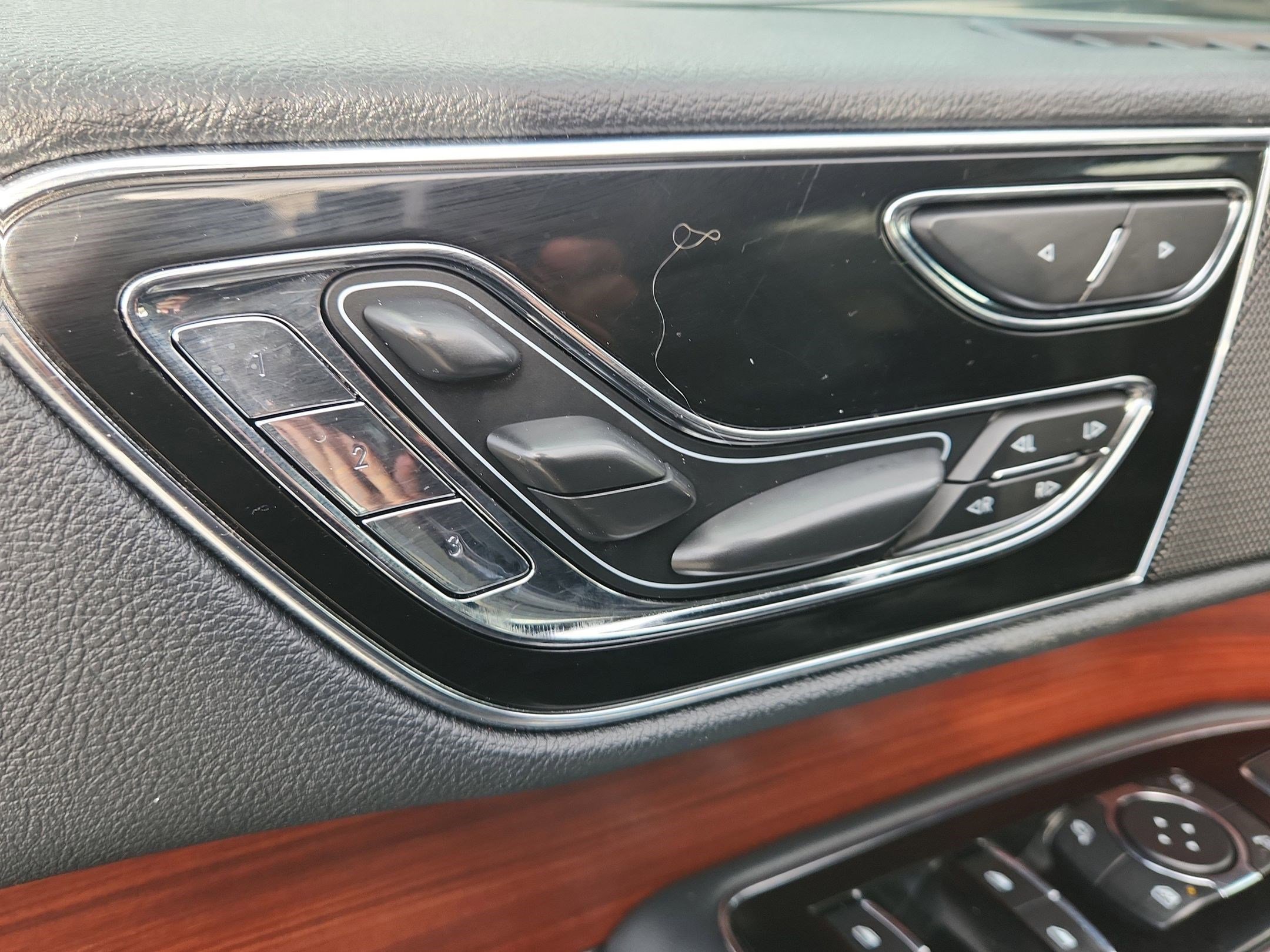 Used 2022 Lincoln Navigator L Reserve image 21