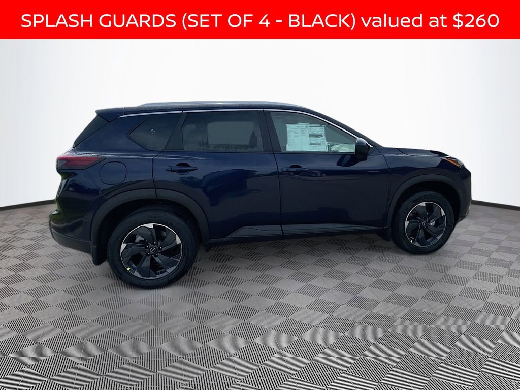 Used 2025 Nissan Rogue SV w/ SV Premium Package image 4