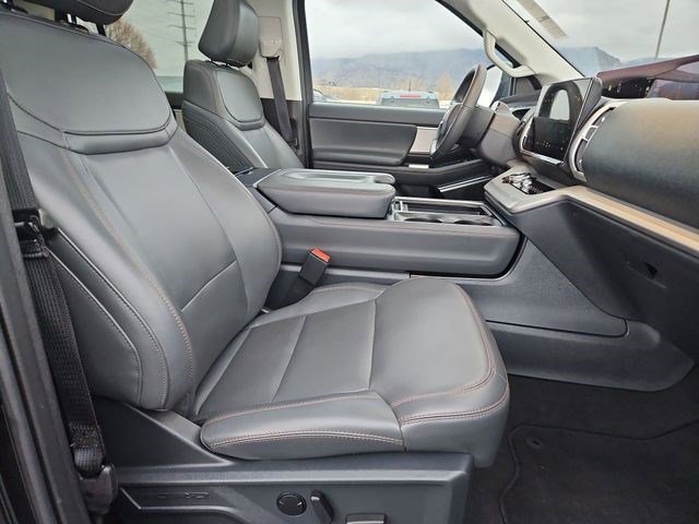 Used 2025 Ford Expedition Max Active image 37