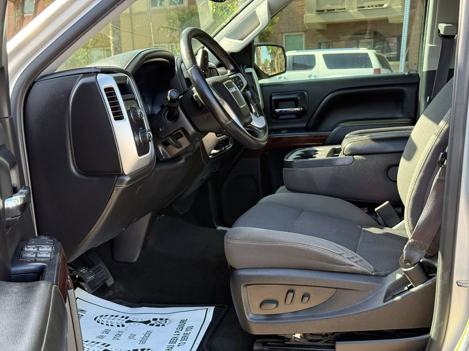 Used 2014 GMC Sierra 1500 SLE w/ SLE Value Package AWD/4WD image 15