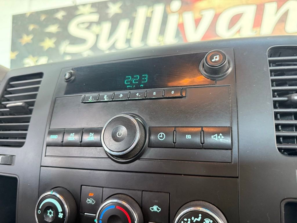 Used 2013 Chevrolet Silverado 3500 W/T image 32