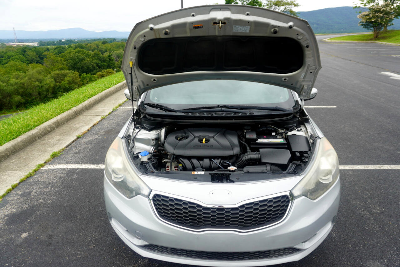 Used 2014 Kia Forte EX image 36