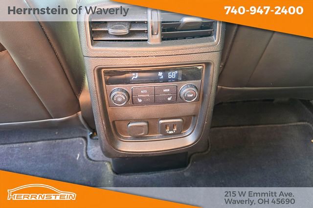 Used 2019 Buick Envision Essence FWD image 23
