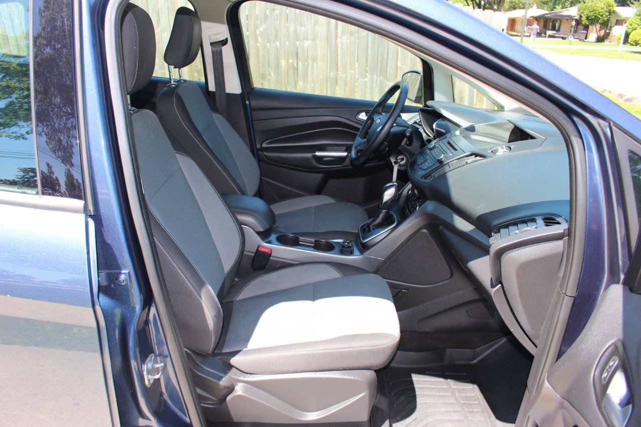 Used 2018 Ford C-MAX SE w/ Cold Weather Package FWD image 36