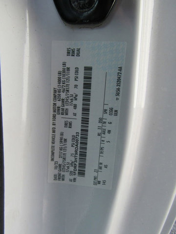 Used 2024 Ford F350 XL w/ Snow Plow Prep Package image 32