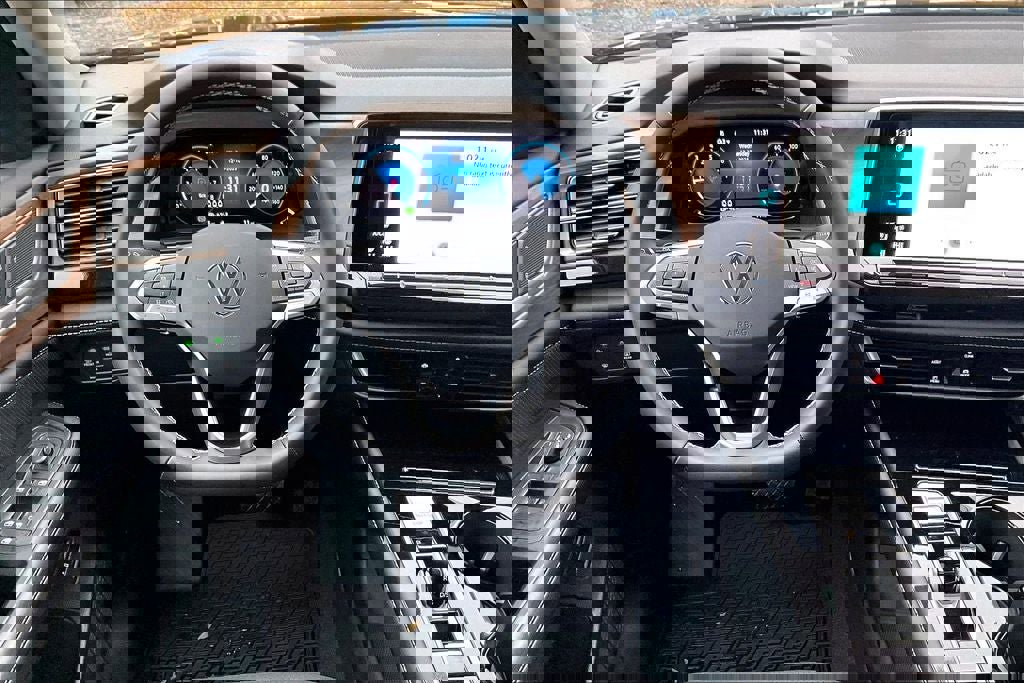 New 2026 Volkswagen Atlas SE image 4