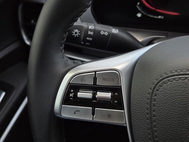 Certified 2025 Kia Telluride S image 30