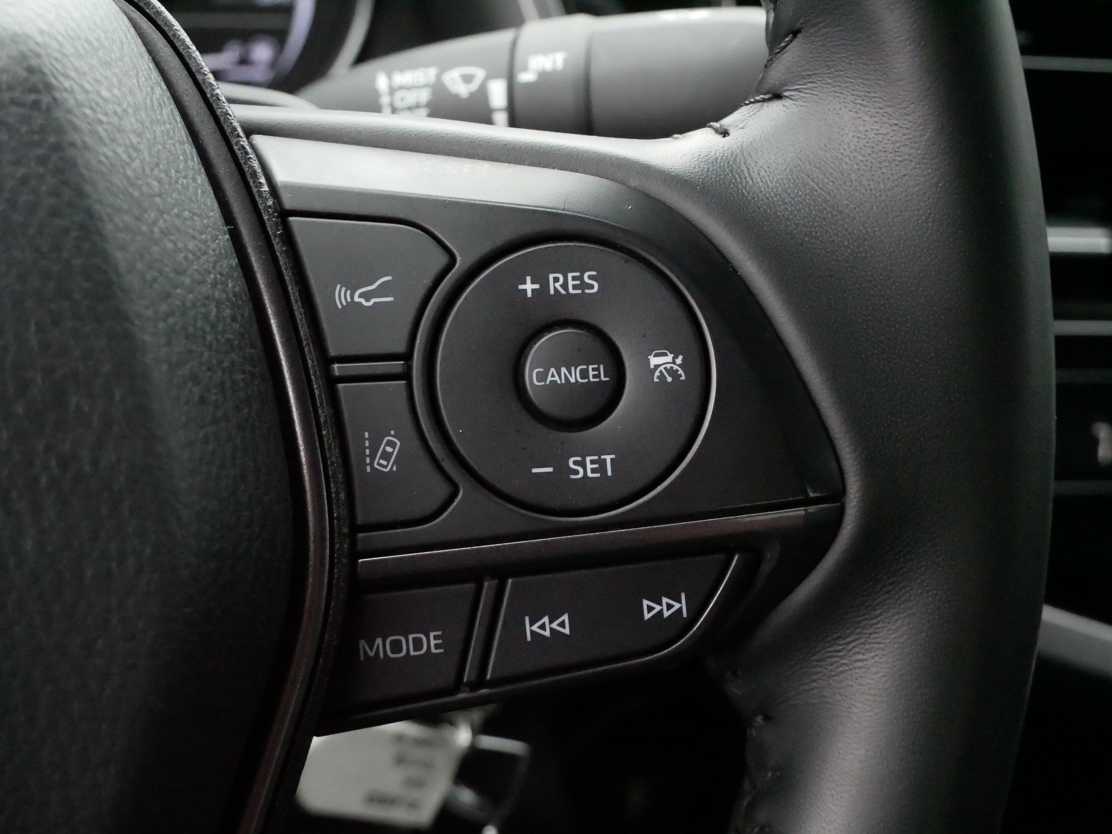 Certified 2024 Toyota Camry SE FWD image 24