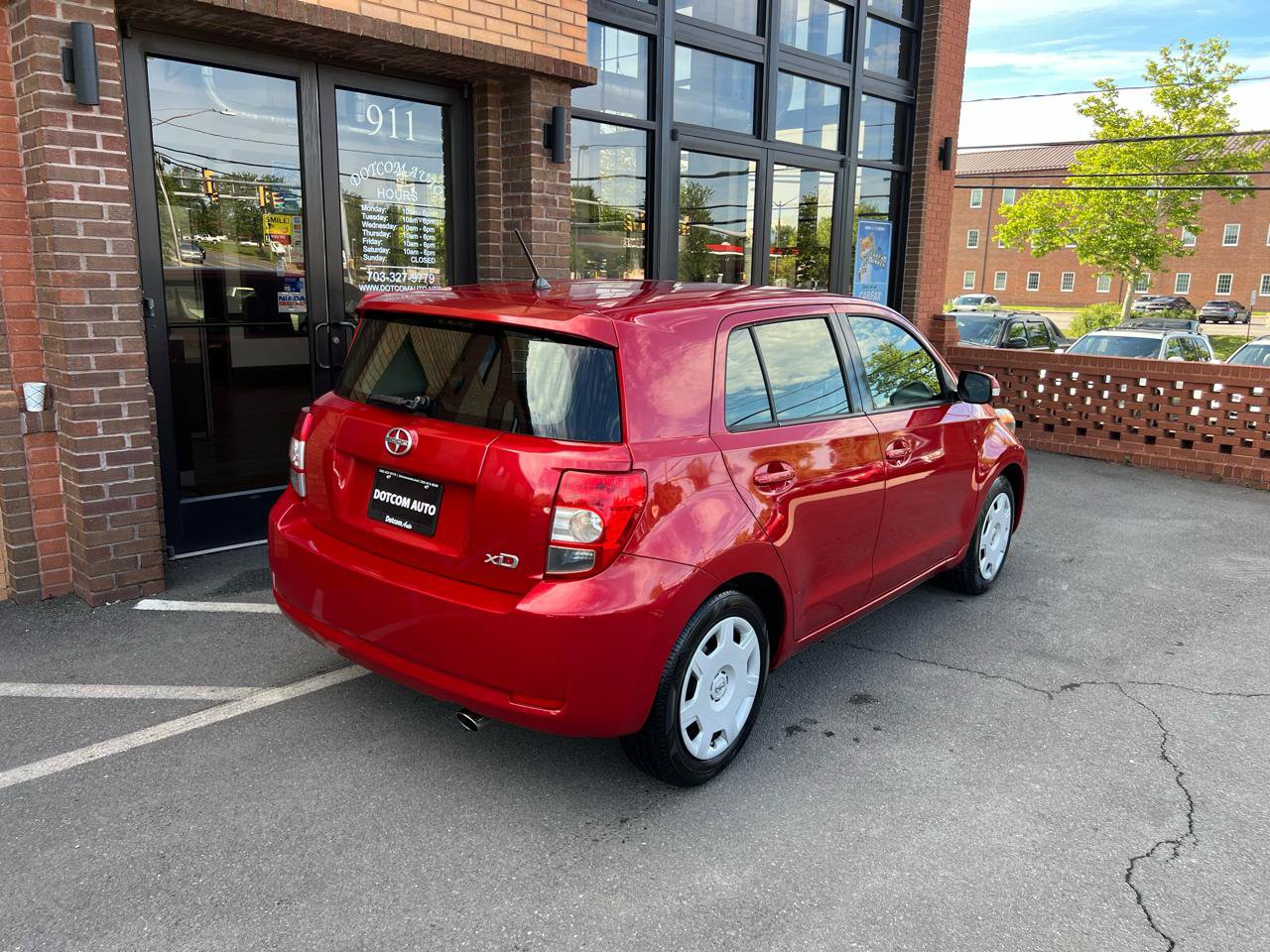 Used 2014 Scion xD FWD image 9