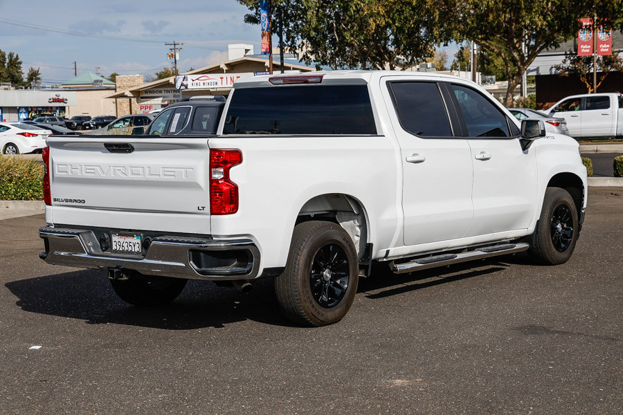Used 2022 Chevrolet Silverado 1500 LT RWD image 4