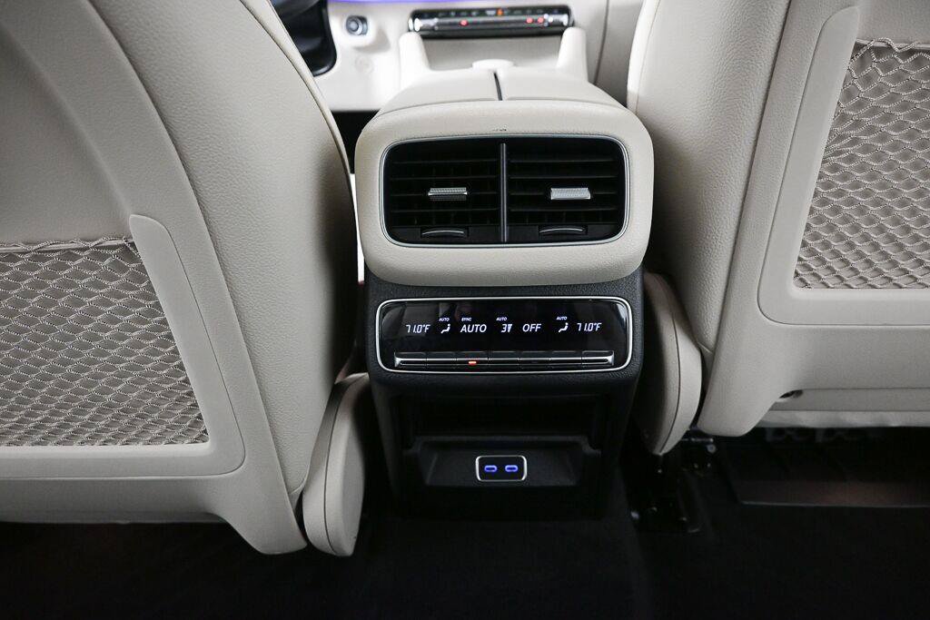 Certified 2024 Mercedes-Benz GLS 450 4MATIC image 18