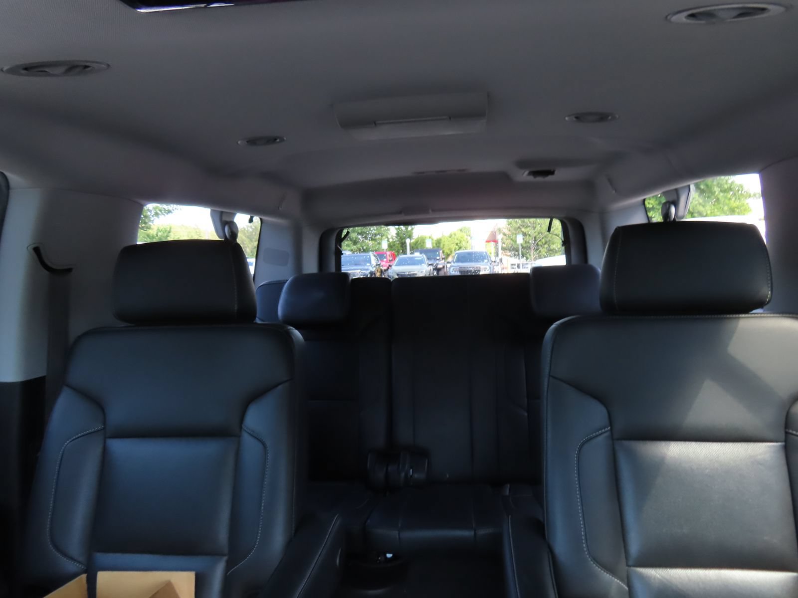 Used 2020 GMC Yukon XL SLT w/ Premium Edition AWD/4WD image 43