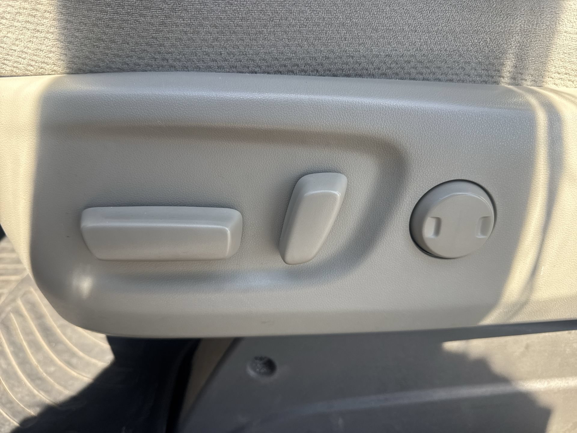 Used 2020 Toyota Sienna LE FWD image 12