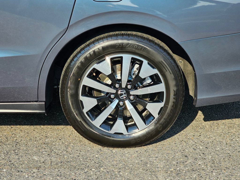 Used 2025 Honda Odyssey EX-L image 9