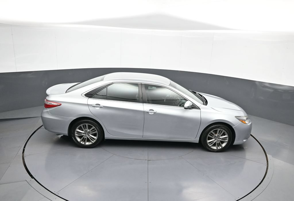 Certified 2017 Toyota Camry SE FWD image 35