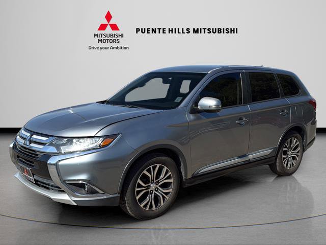 Used 2016 Mitsubishi Outlander SE image 1