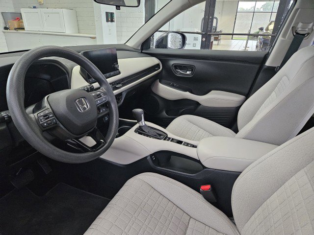 Used 2024 Honda HR-V LX image 8