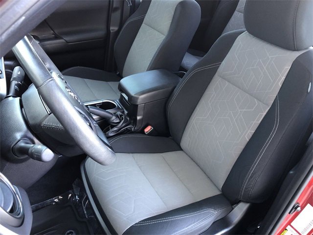 Used 2021 Toyota Tacoma TRD Sport image 26