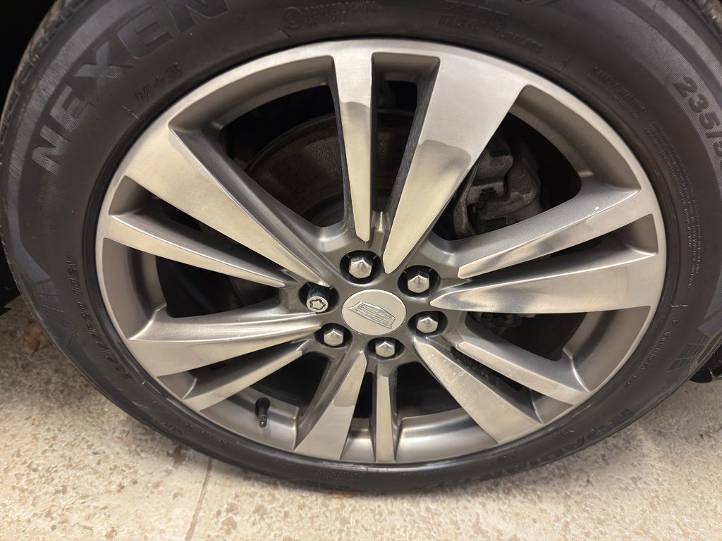 Used 2021 Cadillac XT6 Premium Luxury image 36