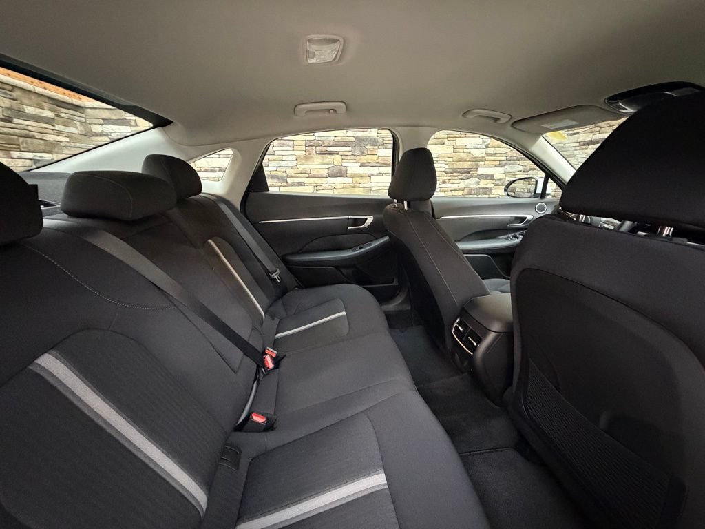 Used 2025 Hyundai Sonata SEL FWD image 28