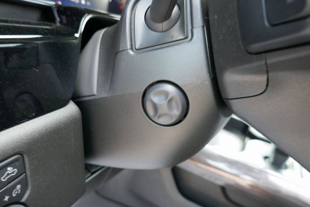 New 2026 Chevrolet Silverado 1500 LTZ w/ LTZ Premium Package image 18