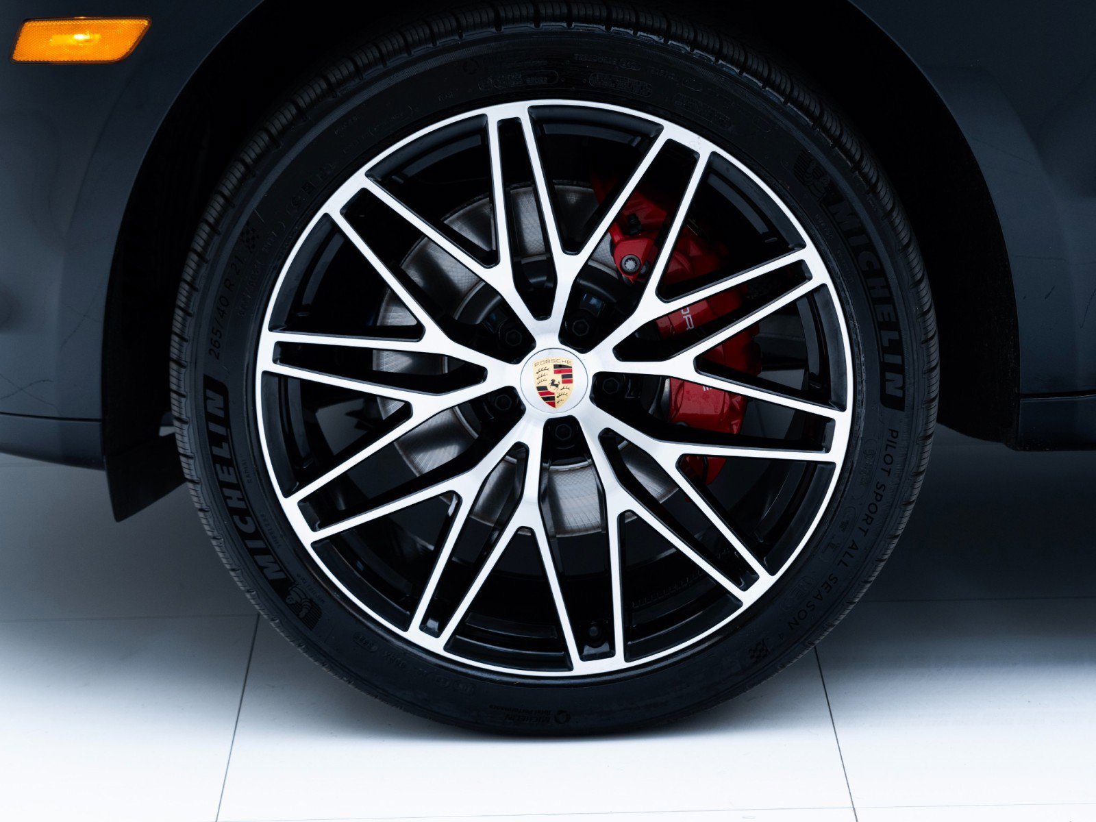 New 2026 Porsche Macan S image 12