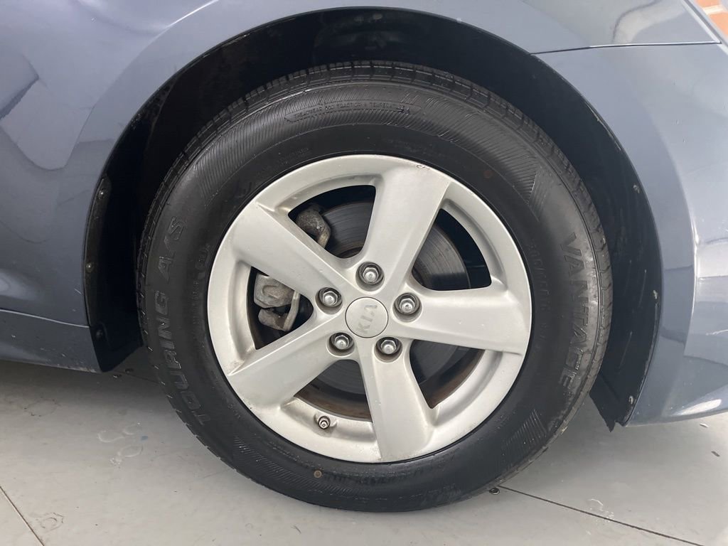 Used 2015 Kia Optima LX w/ Paint Protection Film Package FWD image 17