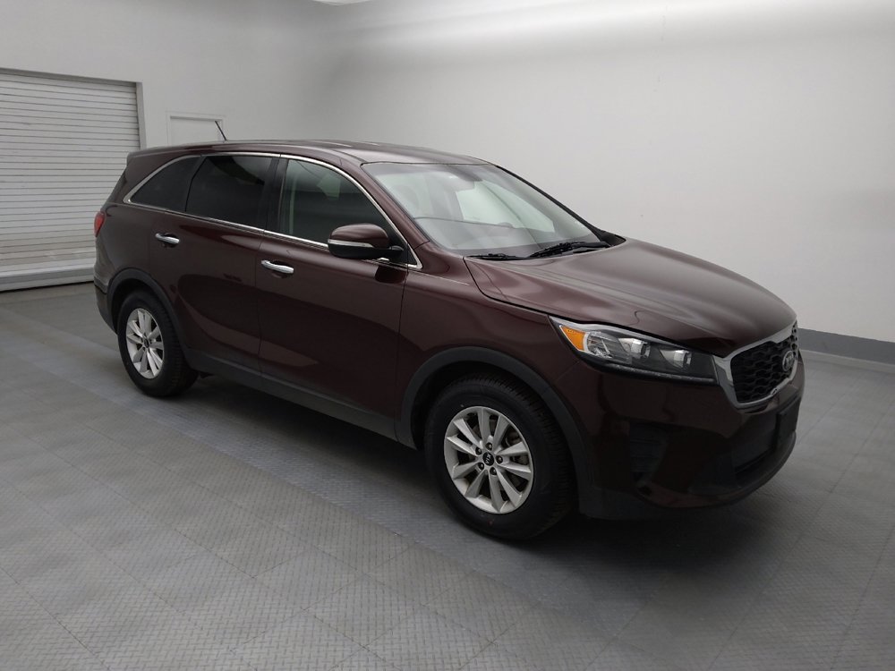 Used 2020 Kia Sorento LX image 11